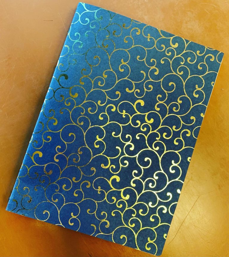 Read more about the article Another 9â€ x 12â€ French link, open spine sketchbook for personal use.