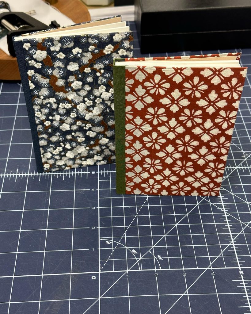 Read more about the article Another fantastic afternoon with @karenhanmer working drum leaf variations. Book