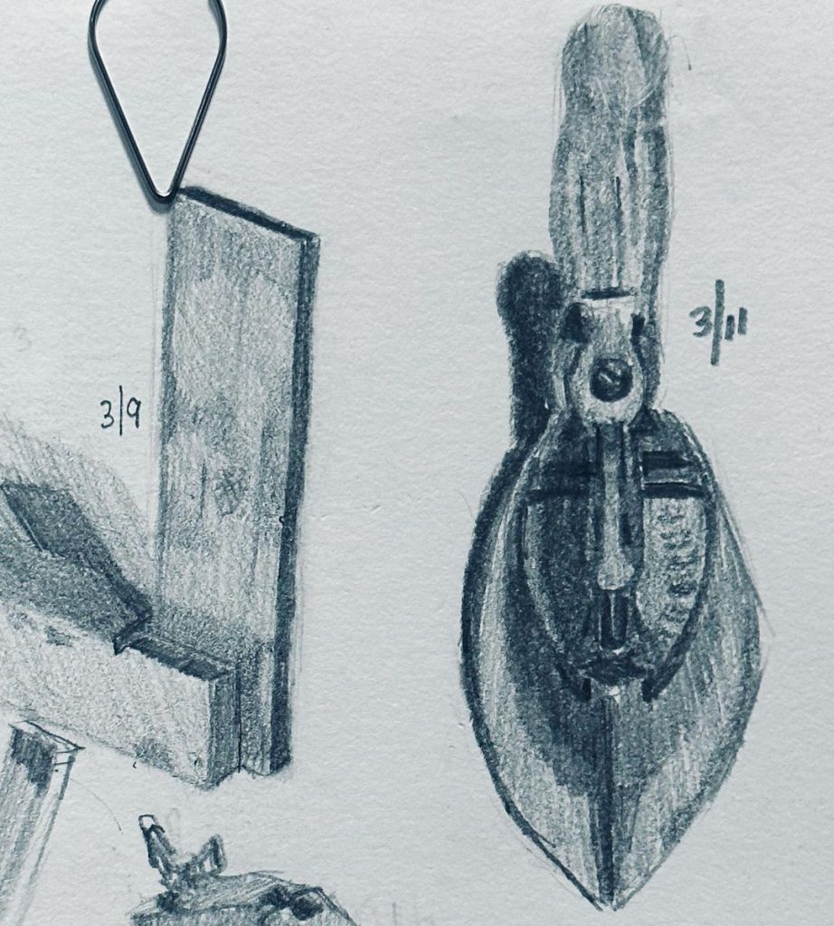 Read more about the article Day 922.  My newest and cutest binding weight. Itâ€™s very Sensible.